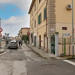 Homiday- Incanto - Un Respiro Dalla Torre Di Apartamento *